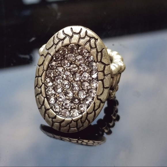 💥Gothic Marcasite Stretch Ring - Picture 2 of 3